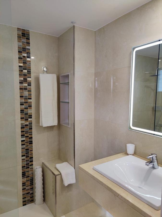 Private Apartment 150 Hg Tenerife Sur Los Cristianos  Dış mekan fotoğraf